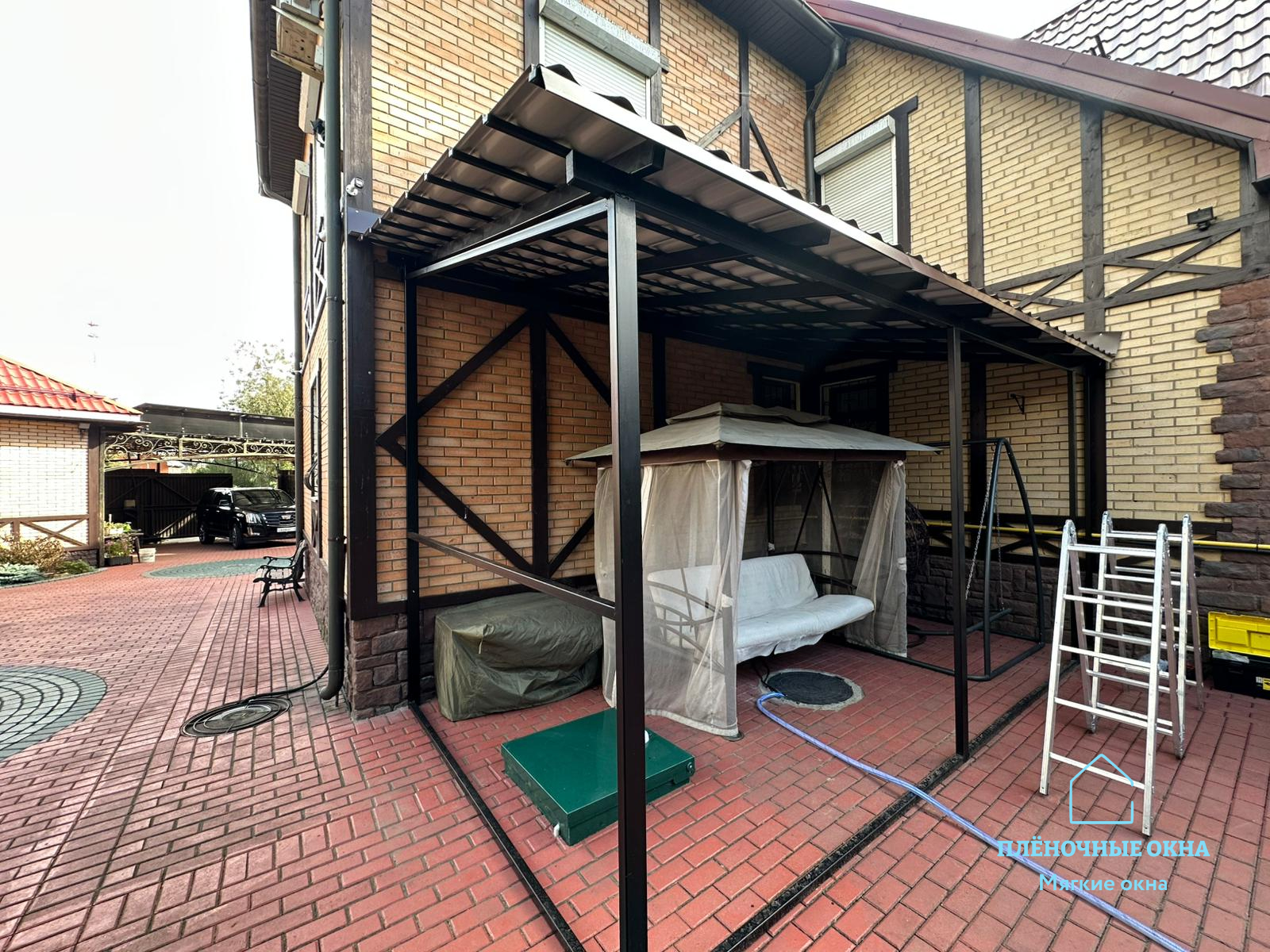 Фотографии галереи